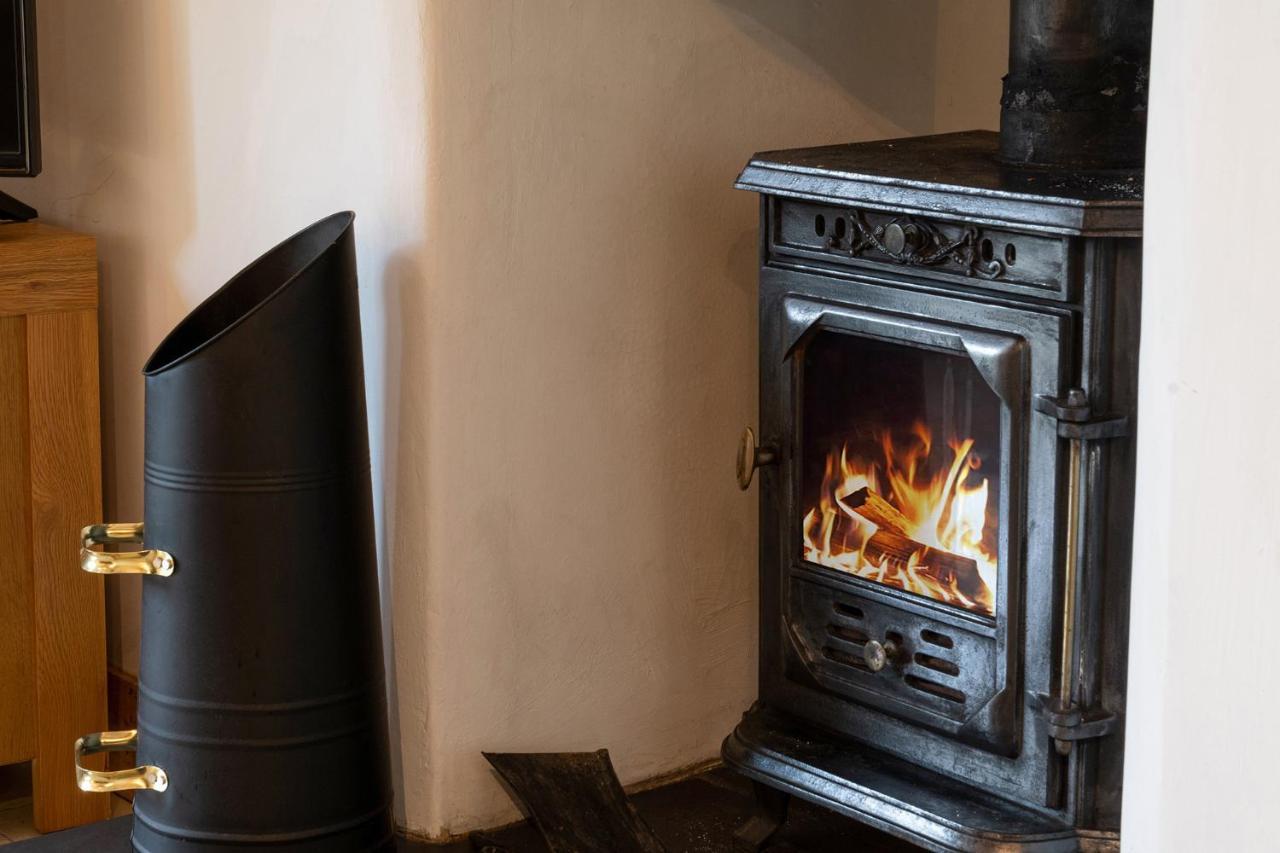 Finest Retreats - The Cottage - Luxury 1 Bed Cottage Rhydymwyn Экстерьер фото